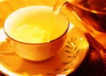 麦茶は万能!介護施設の高齢者の飲み物は緑茶よりほうじ茶の理由